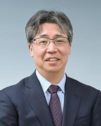 SAKATA Yasushi Director of Center for Intractable Diseases